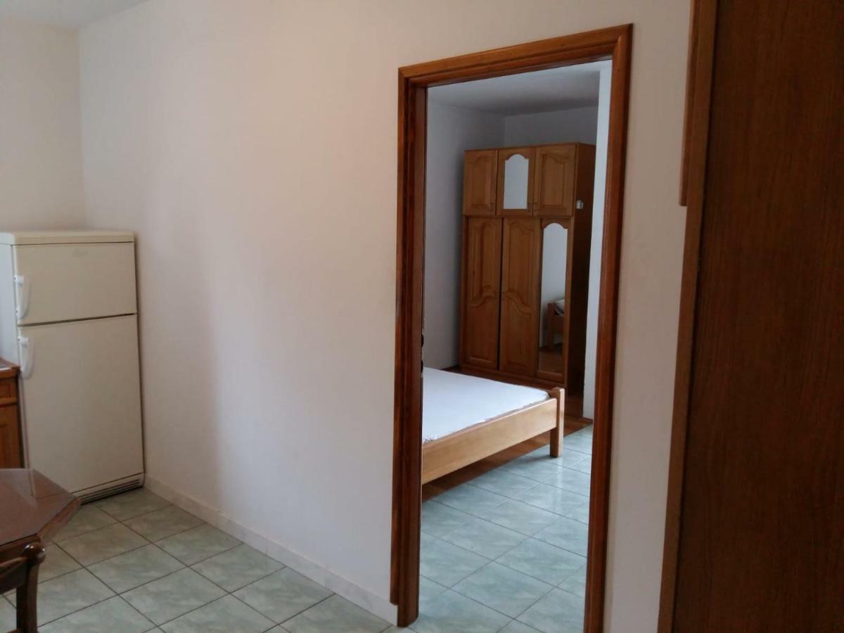 Apartments Villa Cherry ノヴァリャ エクステリア 写真