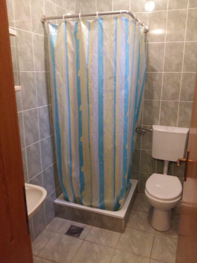Apartments Villa Cherry ノヴァリャ エクステリア 写真